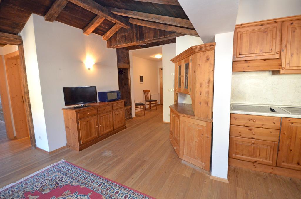 Aurturist Miramonti S Candido San Candido Ruang foto